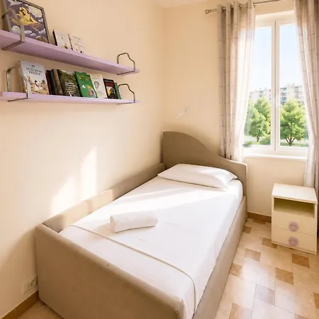 Spacious 3Br Apartment For 8 With 2 Balconies アパート